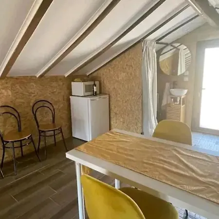 Mini-hôtel Arrendar *